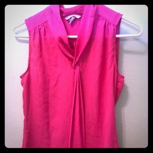 Women’s sleeveless shell